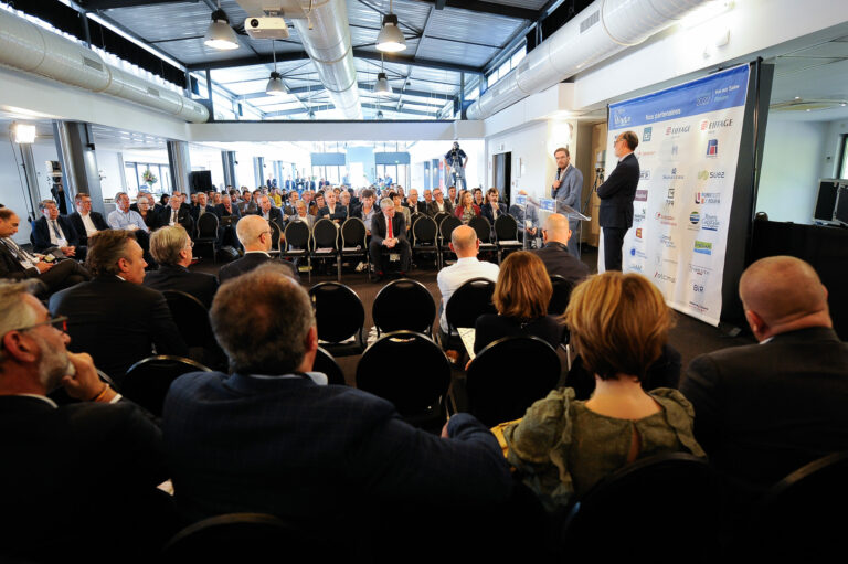 © Jérôme LALLIER Assistance nombreuse lors du deuxième Forum Axe Seine ouvert par Edouard Philippe et Nicolas Mayer-Rossignol